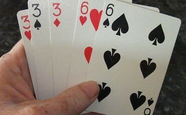 Poker-Game-600x330