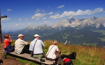 Dachstein-mountains-walking-holiday-austria1