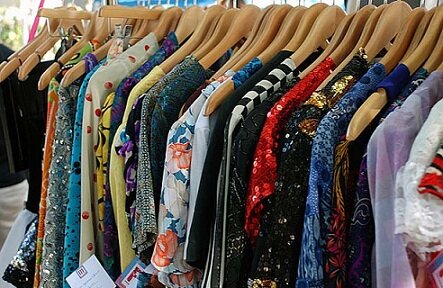 used outfits on rail Second Hand Clothing – A Rewarding Business Option